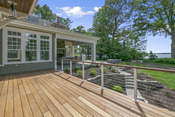 Cost of Deck Service in Wheaton