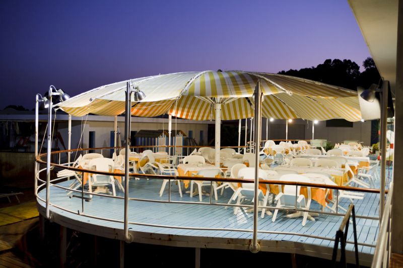 Deck Service Image 3